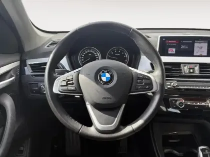Photo 11 BMW X1  sDrive18iA 136ch Business Design DKG7
