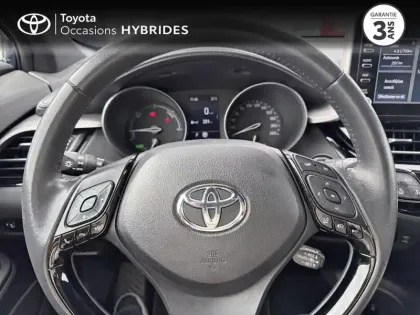 Photo 12 Toyota C-HR  2.0 Hybride 184ch Dynamic Ultimate E-CVT