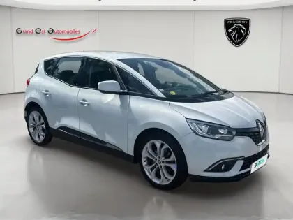 Photo 7 Renault Scenic  1.7 Blue dCi 120ch Intens