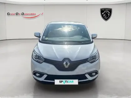 Photo 8 Renault Scenic  1.7 Blue dCi 120ch Intens