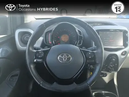 Photo 8 Toyota Aygo  1.0 VVT-i 69ch x-play x-shift 5p