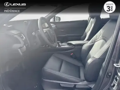 Photo 10 Lexus UX  300h F SPORT Design 2WD MC25
