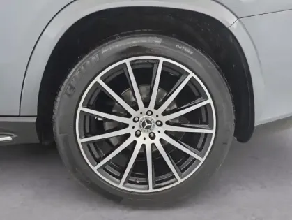 Photo 13 Mercedes GLS 400 d 330ch AMG Line 4Matic 9G-Tronic - 22 000€ d'options
