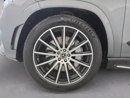 Photo 12 Mercedes GLS 400 d 330ch AMG Line 4Matic 9G-Tronic - 22 000€ d'options