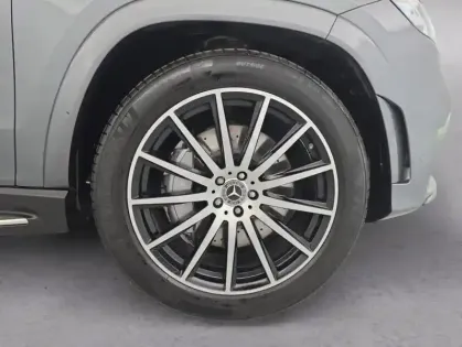 Photo 14 Mercedes GLS 400 d 330ch AMG Line 4Matic 9G-Tronic - 22 000€ d'options