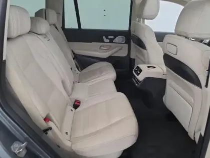 Photo 31 Mercedes GLS 400 d 330ch AMG Line 4Matic 9G-Tronic - 22 000€ d'options