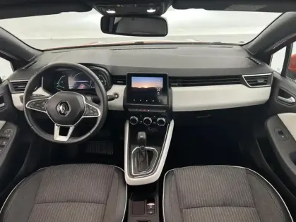 Photo 28 Renault Clio E-Tech 140 21N Intens 5p