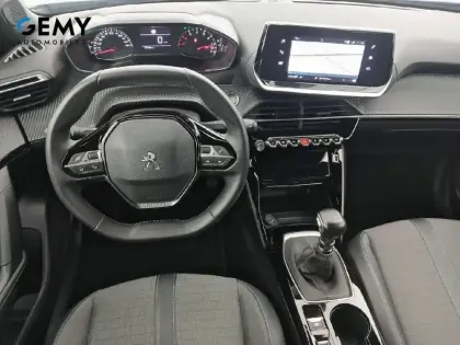 Photo 29 Peugeot 2008  PureTech 100 S&S BVM6