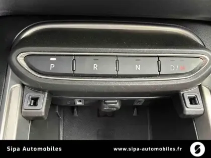 Photo 17 Jeep Avenger  1.2 Turbo T3 110 ch e-Hybrid BVR6