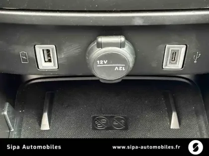 Photo 30 Jeep Avenger  1.2 Turbo T3 110 ch e-Hybrid BVR6