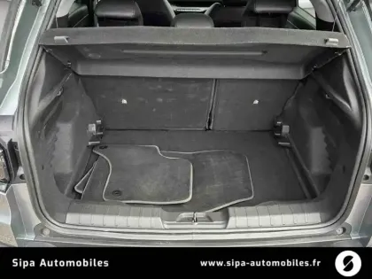 Photo 9 Jeep Avenger  1.2 Turbo T3 110 ch e-Hybrid BVR6