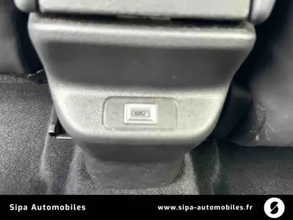 Photo 18 Jeep Avenger  1.2 Turbo T3 110 ch e-Hybrid BVR6