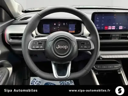 Photo 13 Jeep Avenger  1.2 Turbo T3 110 ch e-Hybrid BVR6
