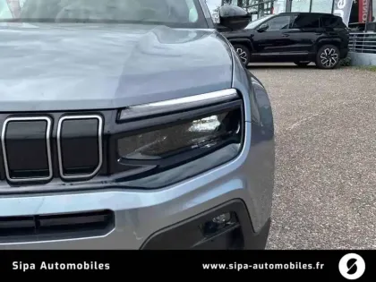 Photo 20 Jeep Avenger  1.2 Turbo T3 110 ch e-Hybrid BVR6