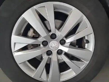 Photo 17 Peugeot 3008  Puretech 130ch S&S BVM6