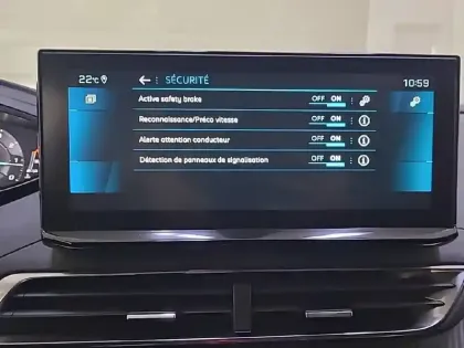 Photo 30 Peugeot 3008  Puretech 130ch S&S BVM6