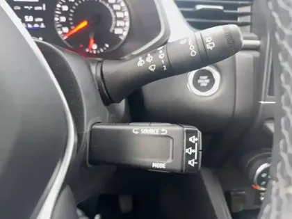 Photo 32 Renault Captur  TCe 90