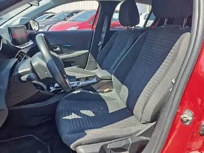 Photo 10 Peugeot 208  Electrique 50 kWh 136ch