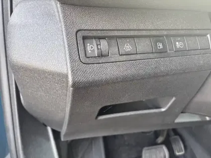 Photo 15 Peugeot 3008  Hybrid 180 e-EAT8