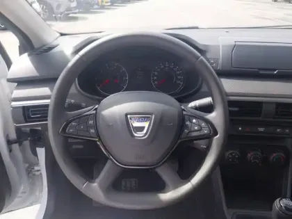 Photo 10 Dacia Sandero  ECO-G 100 - 22