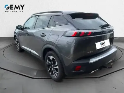 Photo 6 Peugeot 2008  PureTech 130 S&S EAT8