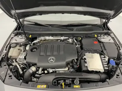 Photo 19 Mercedes Classe A  180 d 8G-DCT