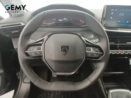 Photo 12 Peugeot 208  PureTech 100 S&S BVM6