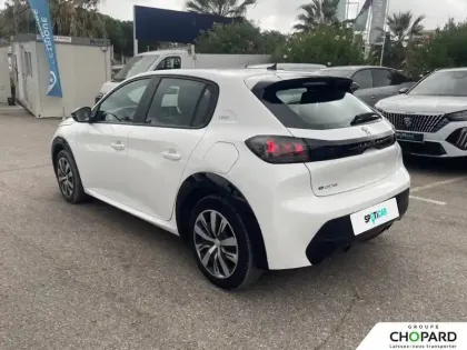 Photo 6 Peugeot 208  Electrique 50 kWh 136ch