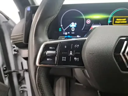 Photo 37 Renault Megane  E-Tech EV60 220 ch super charge