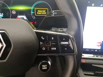 Photo 38 Renault Megane  E-Tech EV60 220 ch super charge