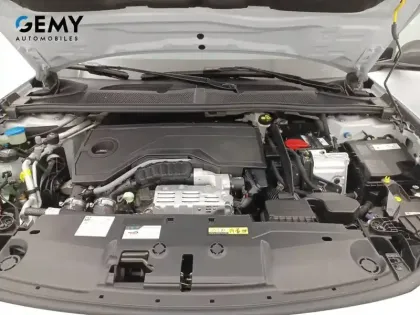 Photo 15 Peugeot 308  Hybrid 145 e-DCS6