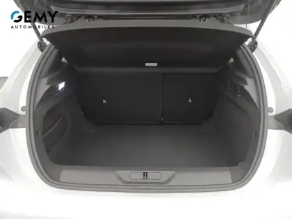 Photo 5 Peugeot 308  Hybrid 145 e-DCS6