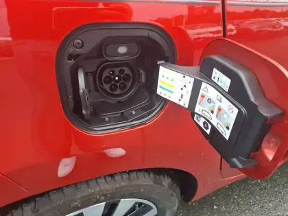 Photo 9 Renault Twingo  III E-Tech