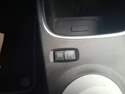 Photo 31 Renault Twingo  III E-Tech