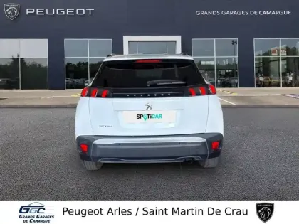 Photo 27 Peugeot 2008  PureTech 100 S&S BVM6