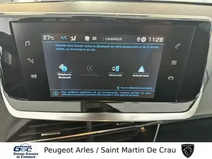 Photo 45 Peugeot 2008  PureTech 100 S&S BVM6
