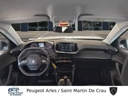 Photo 30 Peugeot 2008  PureTech 100 S&S BVM6