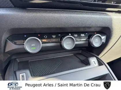 Photo 41 Citroën C4  Hybride 145 ch e-DCS6