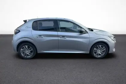 Photo 6 Peugeot 208  PureTech 100 S&S BVM6