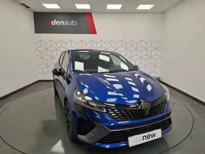 Photo 11 Renault Clio  E-Tech full hybrid 145 ch GSR2