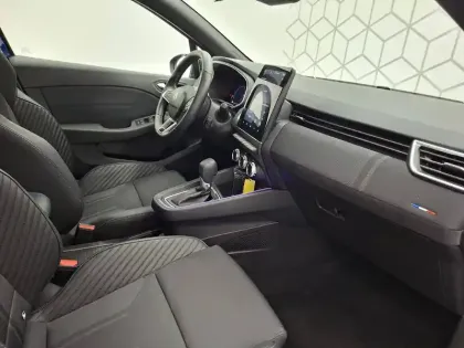 Photo 28 Renault Clio  E-Tech full hybrid 145 ch GSR2