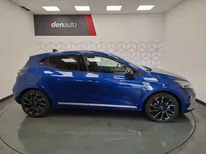 Photo 16 Renault Clio  E-Tech full hybrid 145 ch GSR2
