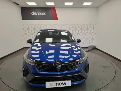 Photo 10 Renault Clio  E-Tech full hybrid 145 ch GSR2