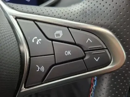 Photo 44 Renault Clio  E-Tech full hybrid 145 ch GSR2