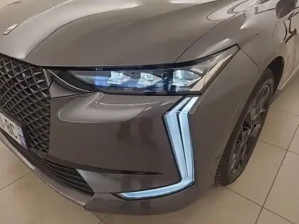 Photo 41 DS DS 4  Hybride E-Tense 225 EAT8