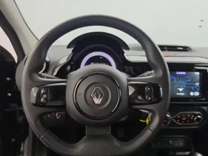 Photo 93 Renault Twingo  III E-Tech