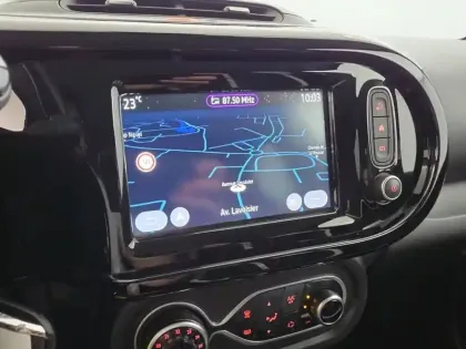 Photo 128 Renault Twingo  III E-Tech