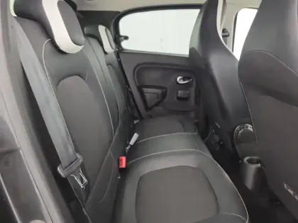 Photo 165 Renault Twingo  III E-Tech