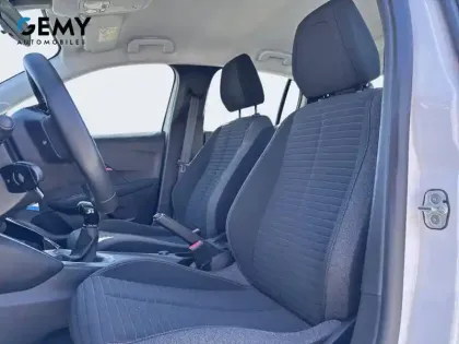 Photo 34 Peugeot 208  PureTech 75 S&S BVM5