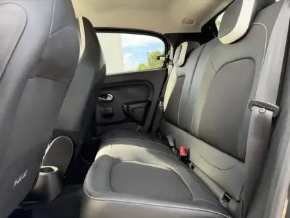 Photo 8 Renault Twingo  III E-Tech